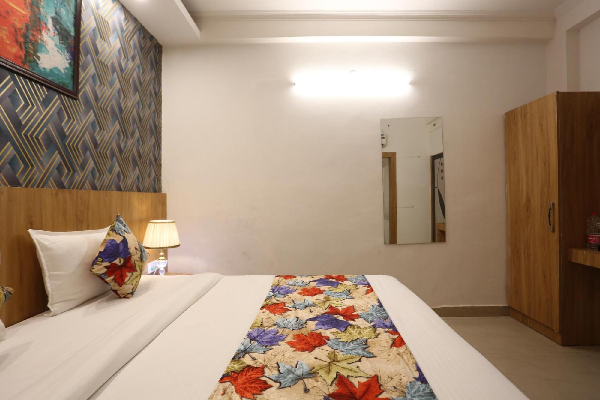 Backpackers - Ink Hotels Delhi Airport By Ss Group New Delhi Exterior photo